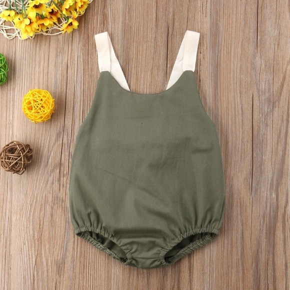 Cute toddler girls romper. - Picture 1 of 3